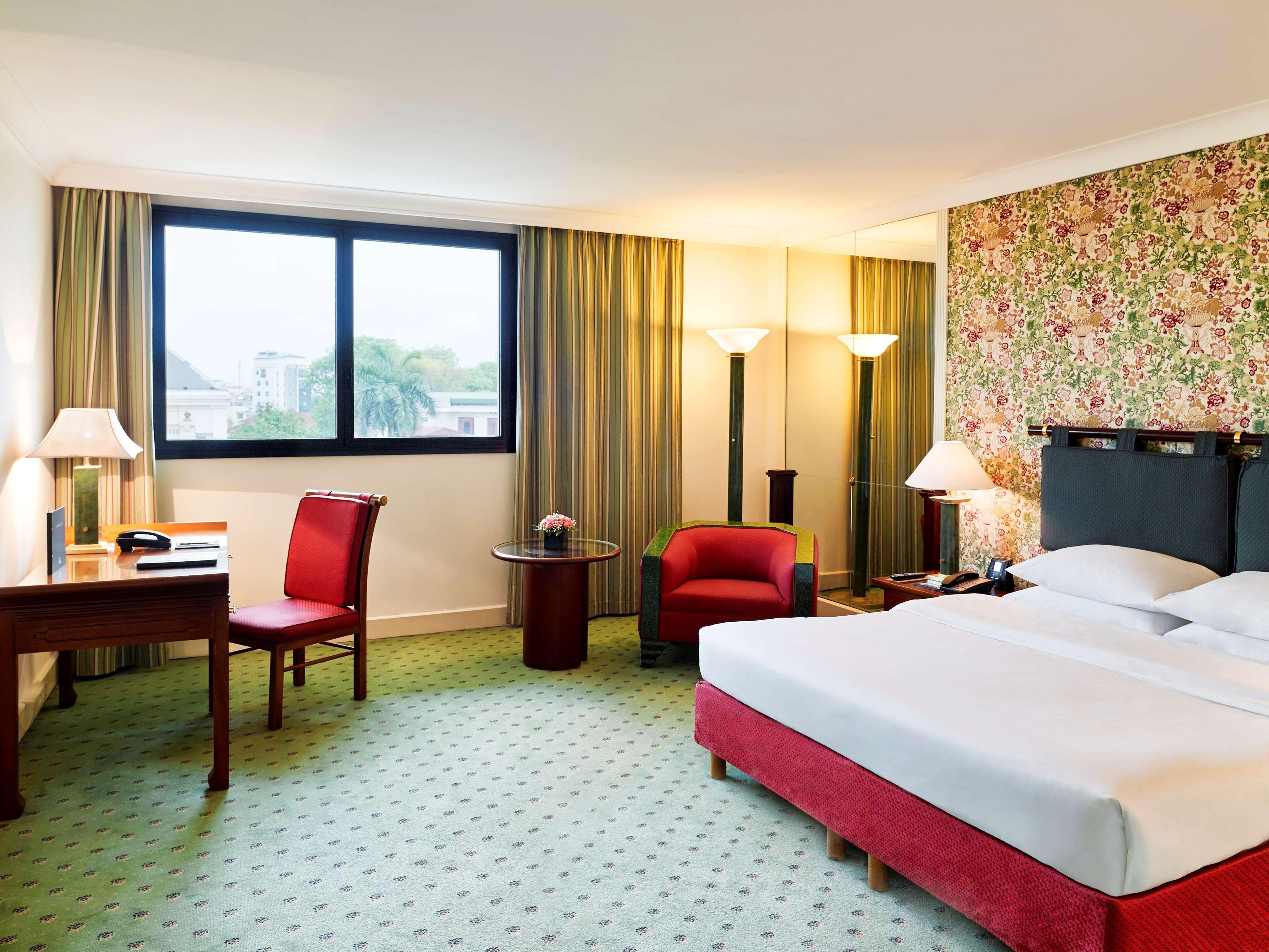 Hilton Hanoi Opera Room photo