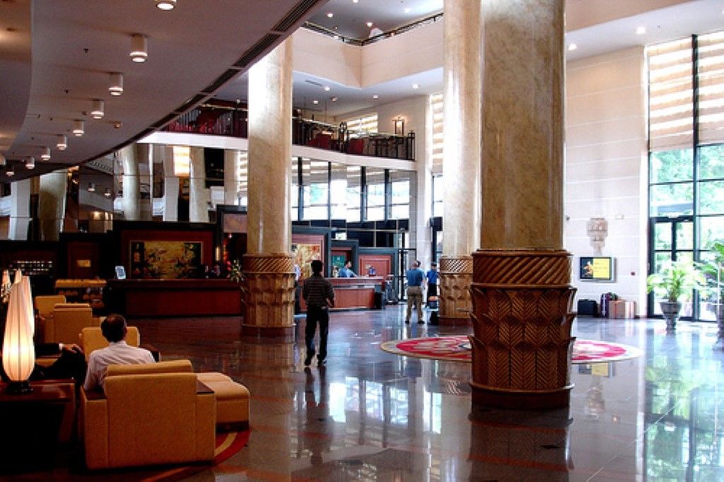 Hilton Hanoi Opera Exterior photo